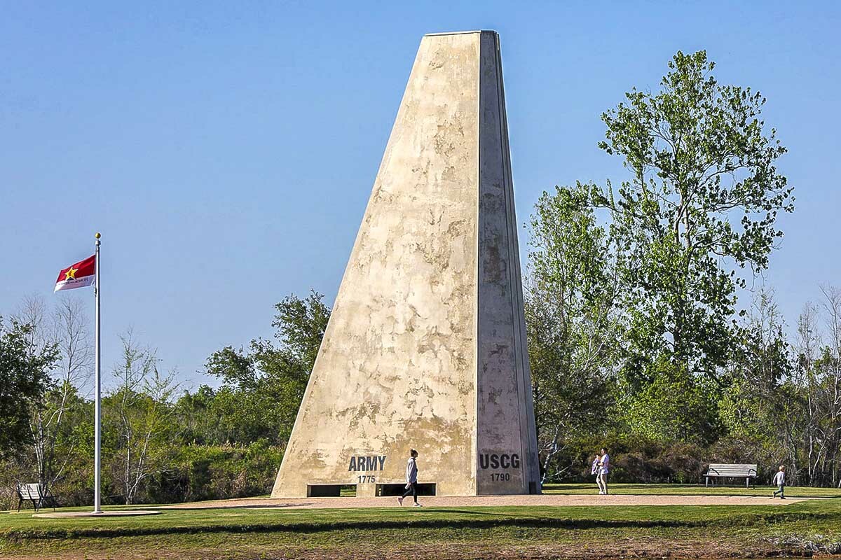 Veterans-monument-edit